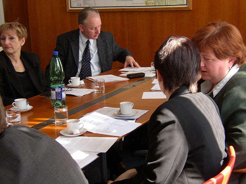 Fotografie z 1. výroční konference AKVŠ ČR, 17. 4. 2003